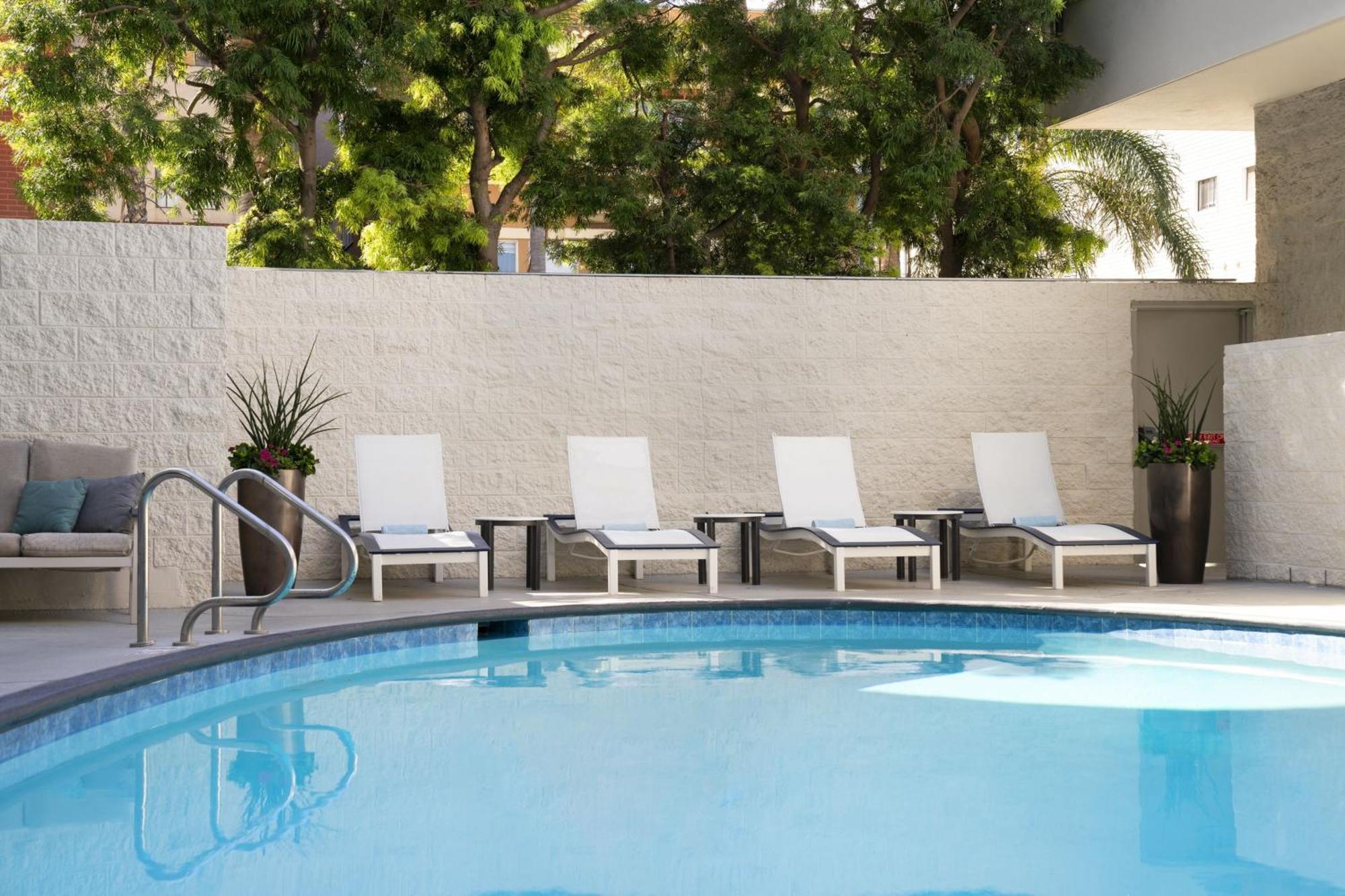 Courtyard By Marriott Long Beach Downtown Dış mekan fotoğraf