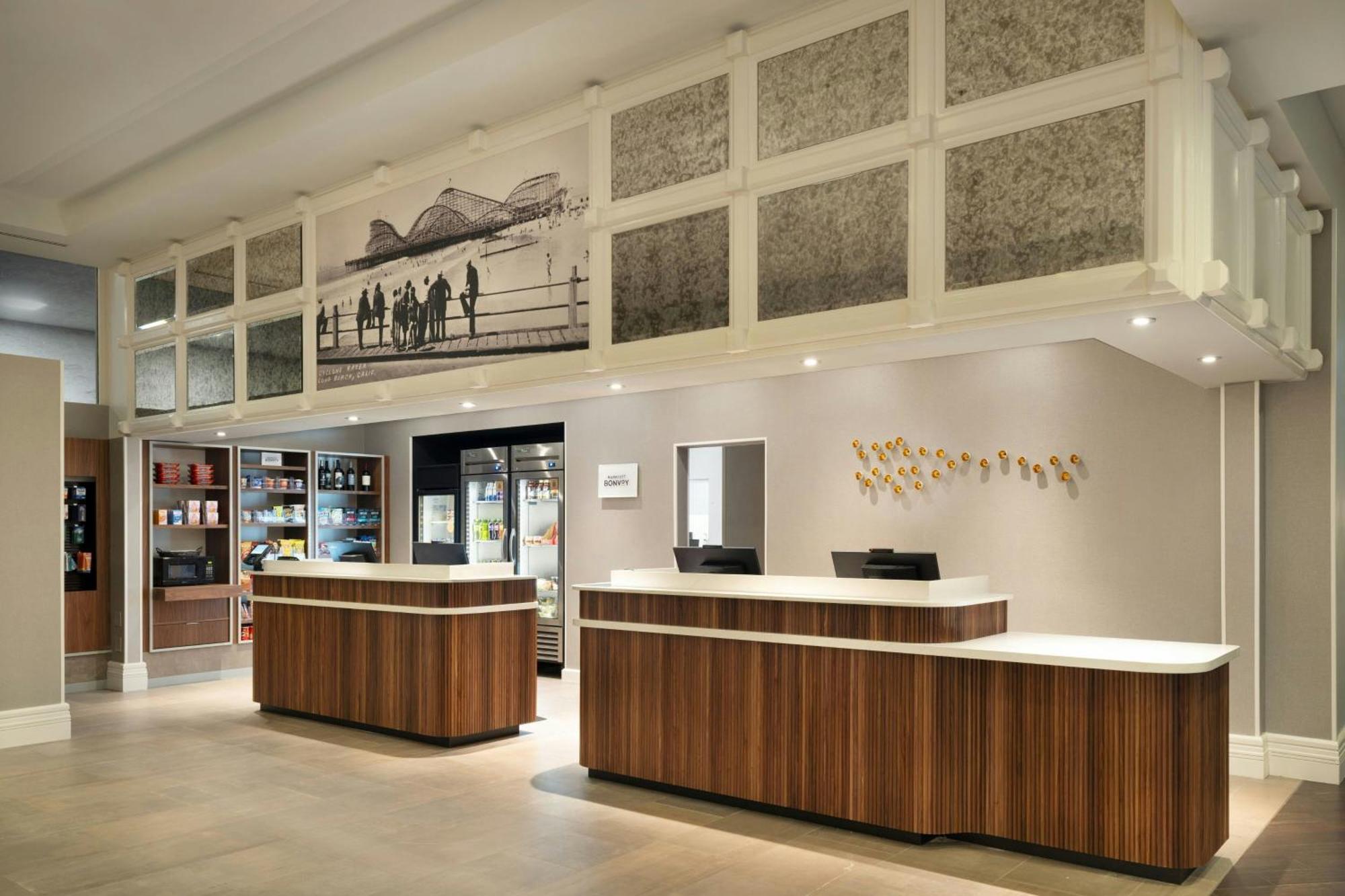 Courtyard By Marriott Long Beach Downtown Dış mekan fotoğraf